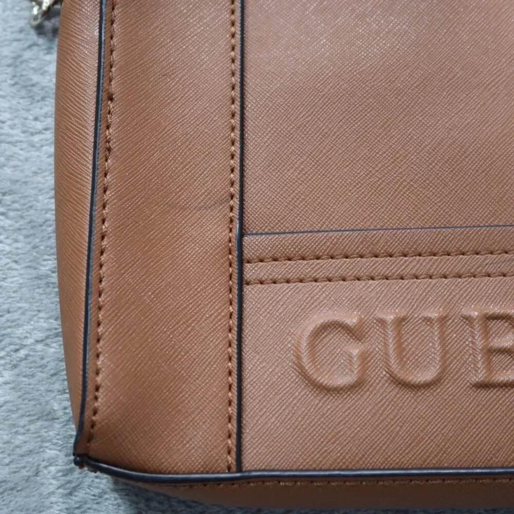 Guess Crossbody Bag Brown Faux Leather Purse with Removable Chain Strap Clutch - Picture 4 of 14